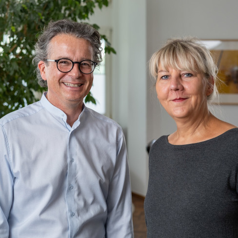 Über uns: Dr. Andreas Knierim & Tina Hartmann